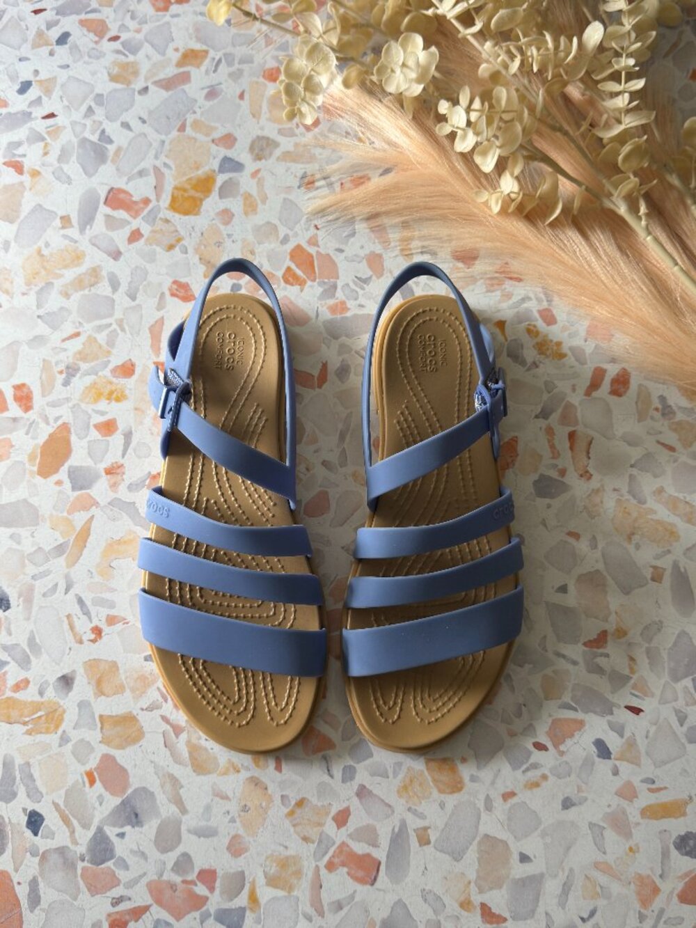 Crocs | Tulum Strappy Sandals | Periwinkle | Women's 7